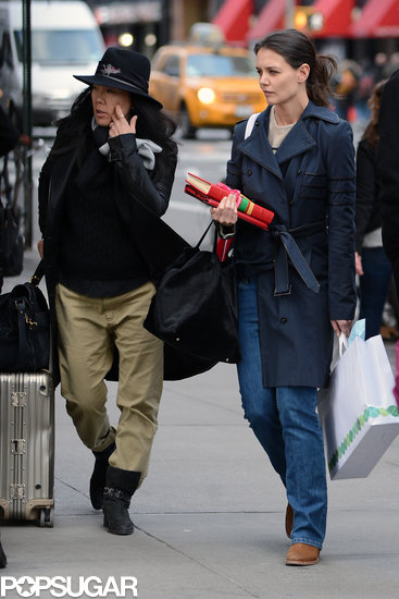 Katie Holmes walked around NYC with her stylist Jeanne Yang. Katie Holmes walked around NYC with her stylist Jeanne Yang.