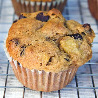 Banana Chocolate-Chip Nut Muffins Recipe