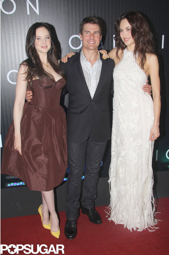 Tom Cruise Takes Oblivion and His Leading Ladies to Brazil Tom Cruise Takes Oblivion and His Leading Ladies to Brazil
