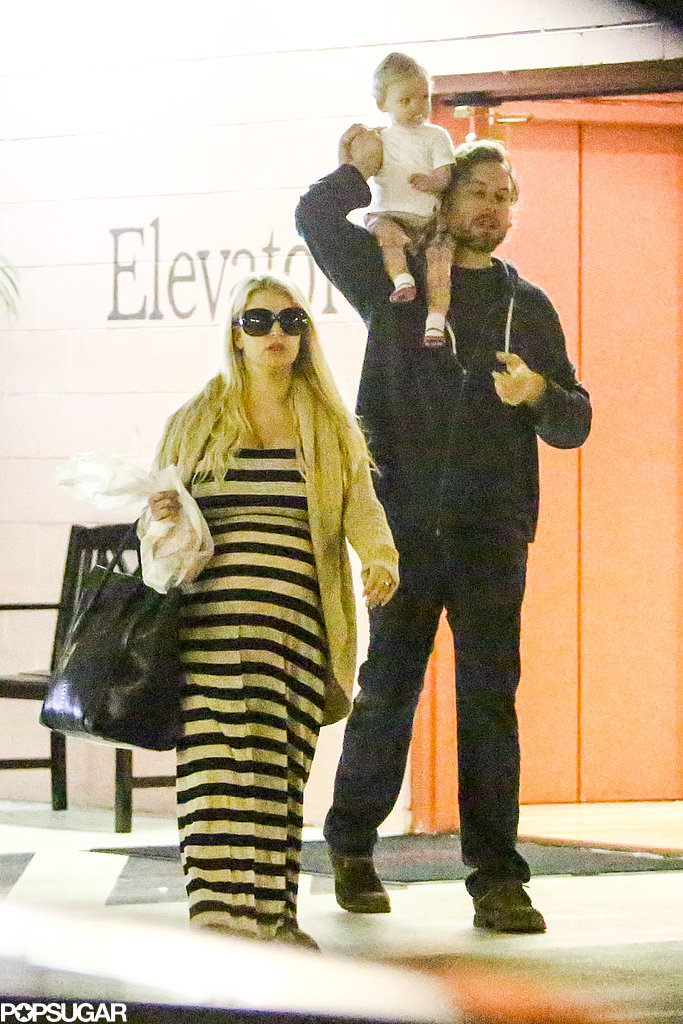 Jessica Simpson ran errands with Eric Johnson and Maxwell in LA on Friday. Jessica Simpson ran errands with Eric Johnson and Maxwell in LA on Friday.