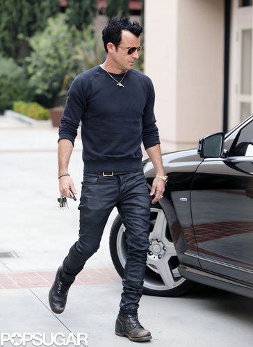 Justin Theroux hopped back into his car.
Justin Theroux hopped back into his car.