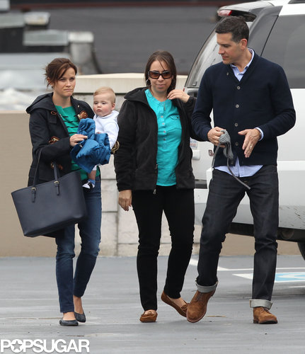 Reese Witherspoon debuted her brown hair during a lunch date with her husband, Jim Toth, and son Tennessee in Nashville.
Reese Witherspoon debuted her brown hair during a lunch date with her husband, Jim Toth, and son Tennessee in Nashville.