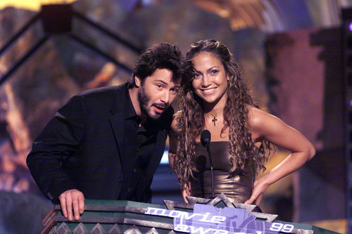 Keanu Reeves and Jennifer Lopez joined each other on stage in 1999.
Keanu Reeves and Jennifer Lopez joined each other on stage in 1999.