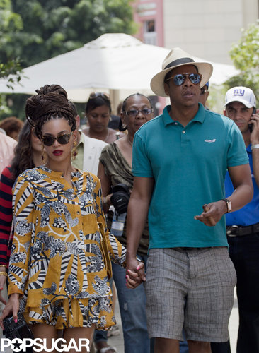 Beyoncé wore a printed outfit and braids in Cuba.
Beyoncé wore a printed outfit and braids in Cuba.