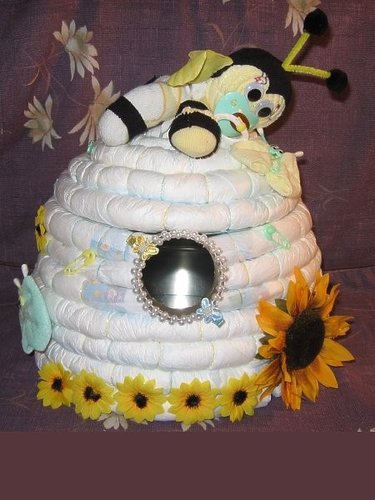 The Beehive Diaper Cake The Beehive Diaper Cake
