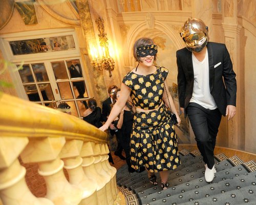 Suno designers Erin Beatty and Max Osterweis at the Save Venice Ball in New York.
Photo: Billy Farrell BFAnyc.com
Suno designers Erin Beatty and Max Osterweis at the Save Venice Ball in New York.
Photo: Billy Farrell BFAnyc.com
