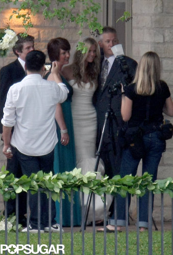 Brooklyn Decker wore white strapless Vera Wang for her big day with husband Andy Roddick in April of 2009 in Texas. How pretty is all that ruching?
Brooklyn Decker wore white strapless Vera Wang for her big day with husband Andy Roddick in April of 2009 in Texas. How pretty is all that ruching?
