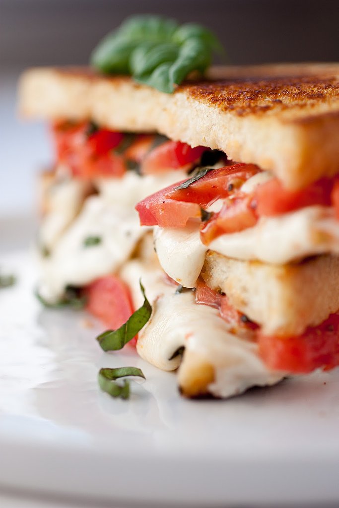 Caprese Grilled Cheese Caprese Grilled Cheese