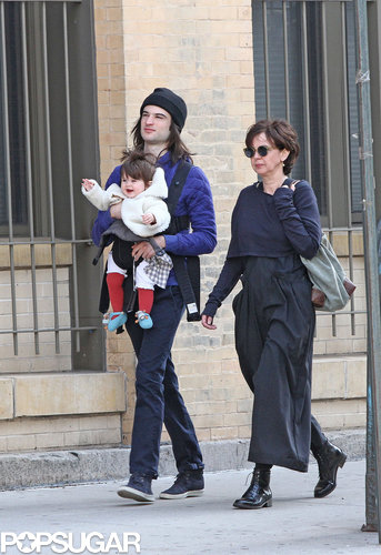 Sienna Miller Shows Love For Marlowe in NYC Sienna Miller Shows Love For Marlowe in NYC