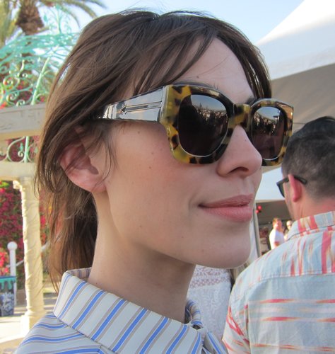 Alexa Chung sported sculpted tortoise 1950s-inspired frames by Karen Walker. The slightly rectangular shape was a flattering choice that gave her face an ample amount of sun protection — key for a day on the festival grounds.
Alexa Chung sported sculpted tortoise 1950s-inspired frames by Karen Walker. The slightly rectangular shape was a flattering choice that gave her face an ample amount of sun protection — key for a day on the festival grounds.