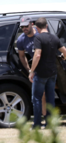 Ben Affleck and Chris Hemsworth Celebrate the Damons' Vow Renewal Ben Affleck and Chris Hemsworth Celebrate the Damons' Vow Renewal