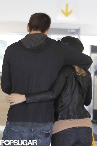 Shakira and Gerard Show Airport PDA as She and Milan Head to LA Shakira and Gerard Show Airport PDA as She and Milan Head to LA