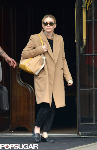 Two Olsen Sisters — Elizabeth and Ashley — Spend a Day in NYC Two Olsen Sisters — Elizabeth and Ashley — Spend a Day in NYC