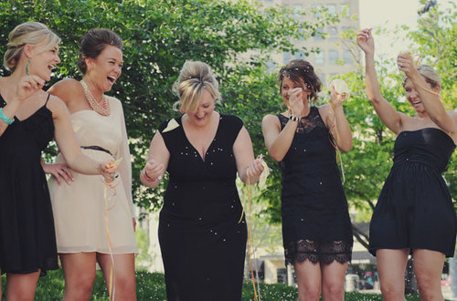Little Black Dress
Photo by Amy Carroll via Green Wedding Shoes
Little Black Dress
Photo by Amy Carroll via Green Wedding Shoes