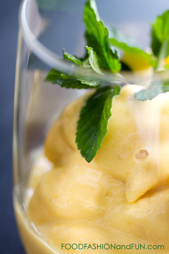 Banana Mango Smoothie