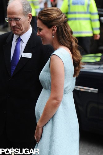 Kate Middleton Makes a Bright Appearance in London With Her Bump Kate Middleton Makes a Bright Appearance in London With Her Bump