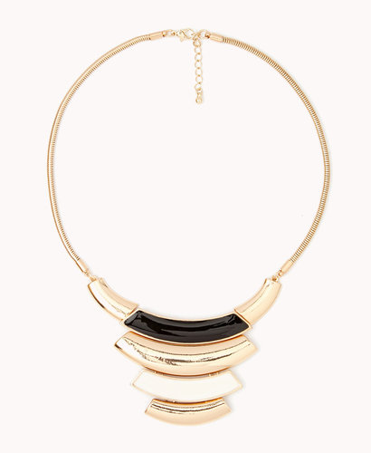 FOREVER 21 Crescent Charm Necklace