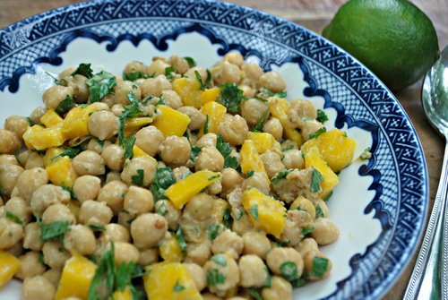 Chickpea Salad with Mango Chutney