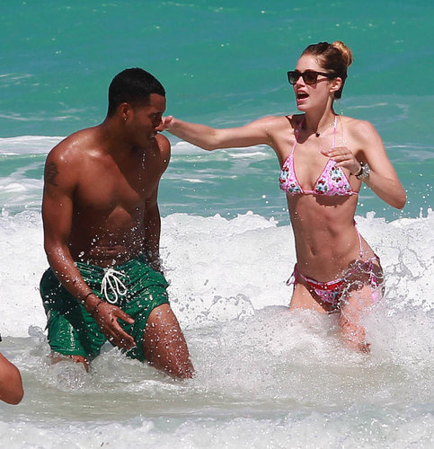 Doutzen Dons a Bikini For a Playful PDA Session With Sunnery Doutzen Dons a Bikini For a Playful PDA Session With Sunnery
