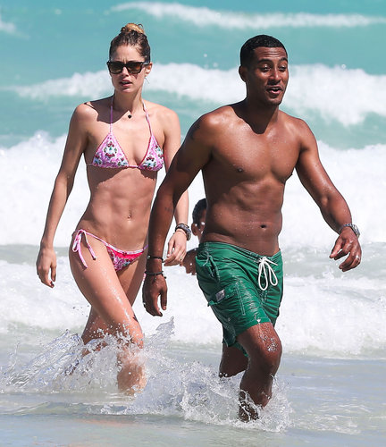 Doutzen Dons a Bikini For a Playful PDA Session With Sunnery Doutzen Dons a Bikini For a Playful PDA Session With Sunnery