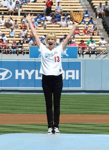 Jenna Elfman was pleased with her pitch at the LA Dodgers game in September 2009.
Jenna Elfman was pleased with her pitch at the LA Dodgers game in September 2009.