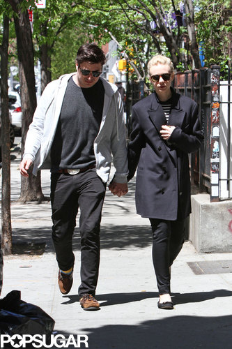 Carey Mulligan and Marcus Mumford held hands in the city.
Carey Mulligan and Marcus Mumford held hands in the city.