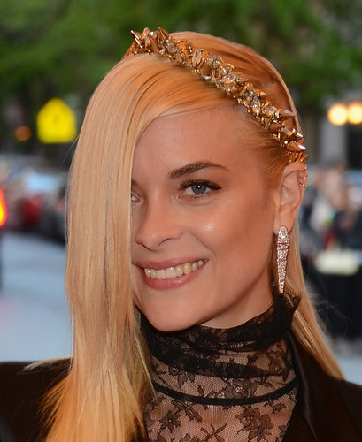 Jaime King wore a gold Dauphines of New York crown.
Jaime King wore a gold Dauphines of New York crown.