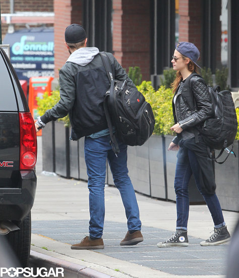 Kristen Stewart and Robert Pattinson both wore baseball hats.
Kristen Stewart and Robert Pattinson both wore baseball hats.