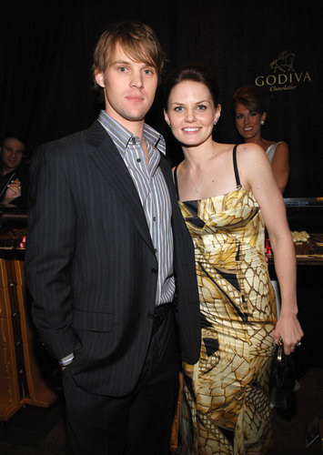 Jennifer Morrison and Jesse Spencer Jennifer Morrison and Jesse Spencer
