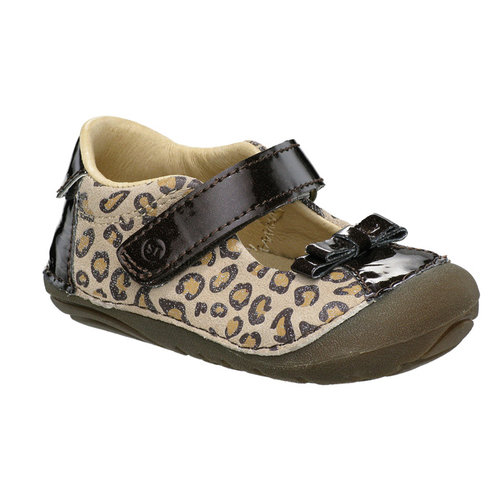 The Best Shoes For New Walkers (That Actually Stay On
