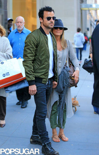 Jennifer Aniston and Justin Theroux held hands in NYC.
Jennifer Aniston and Justin Theroux held hands in NYC.