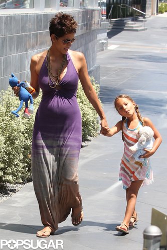 Pregnant Halle Berry and her daughter, Nahla Aubry, went to Mother's Day lunch in LA and were joined by Olivier Martinez.
Pregnant Halle Berry and her daughter, Nahla Aubry, went to Mother's Day lunch in LA and were joined by Olivier Martinez.