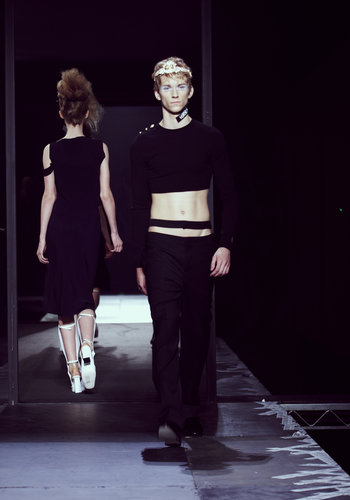 A look from the JW Anderson for Versus collection.
Photo courtesy of Versace
A look from the JW Anderson for Versus collection.
Photo courtesy of Versace