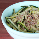 Paleo Pasta Recipe: How To Make Zucchini Noodles With Garlic