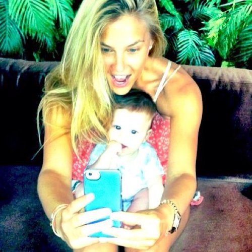 Bar Refaeli was happy to take a photo with a young friend in May 2013.
Source: Instagram user barrefaeli
Bar Refaeli was happy to take a photo with a young friend in May 2013.
Source: Instagram user barrefaeli