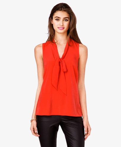 FOREVER 21 Essential Tie-Front Top