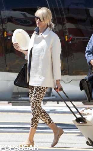 Cameron Diaz Snaps a Selfie Before Hopping on a Helicopter Cameron Diaz Snaps a Selfie Before Hopping on a Helicopter