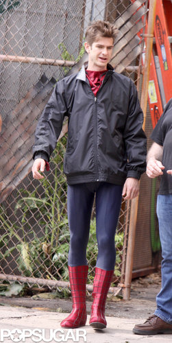 Andrew Garfield covered his Spider-Man suit with a jacket for a day on set in NYC.
Andrew Garfield covered his Spider-Man suit with a jacket for a day on set in NYC.