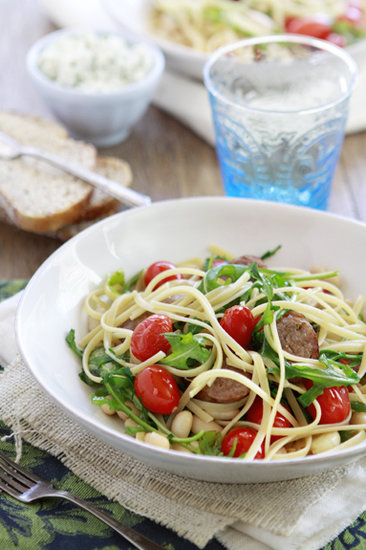 Pasta With White Beans and Tomatoes Pasta With White Beans and Tomatoes