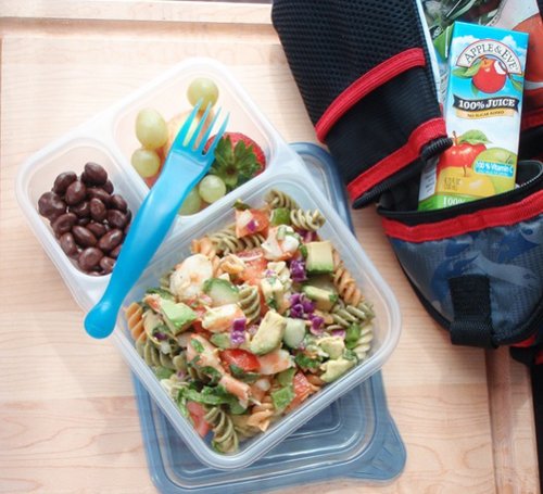 Avocado, Shrimp, and Pasa Salad Avocado, Shrimp, and Pasa Salad