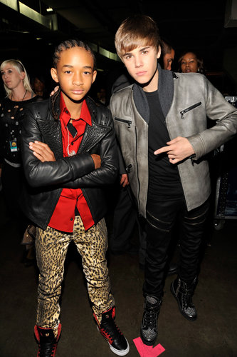 Justin Bieber and Jaden Smith are both talented young stars so it should come as no surprise that they both became fast friends. Justin has been supporting Jaden's music career, giving him a highly-coveted spot on his world tour this year.
Justin Bieber and Jaden Smith are both talented young stars so it should come as no surprise that they both became fast friends. Justin has been supporting Jaden's music career, giving him a highly-coveted spot on his world tour this year.