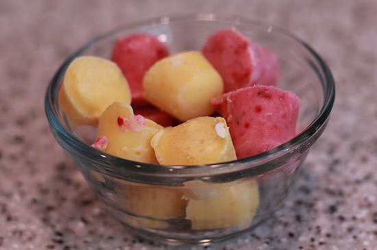 Greek Yogurt and Fruit Pops Greek Yogurt and Fruit Pops