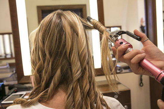 If you already have natural texture, start off with air-dried hair. Otherwise, run a curling iron through your strands to give yourself a textured base.
If you already have natural texture, start off with air-dried hair. Otherwise, run a curling iron through your strands to give yourself a textured base.