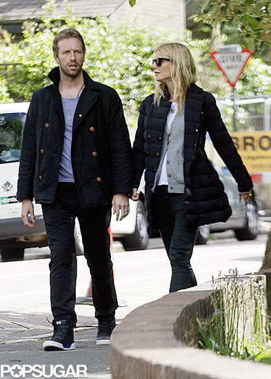 Gwyneth Paltrow showed PDA with Chris Martin on a couple's stroll around London.
Gwyneth Paltrow showed PDA with Chris Martin on a couple's stroll around London.