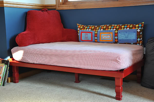 Upcycle Your Crib Mattress Into a Kids' Daybed Upcycle Your Crib Mattress Into a Kids' Daybed