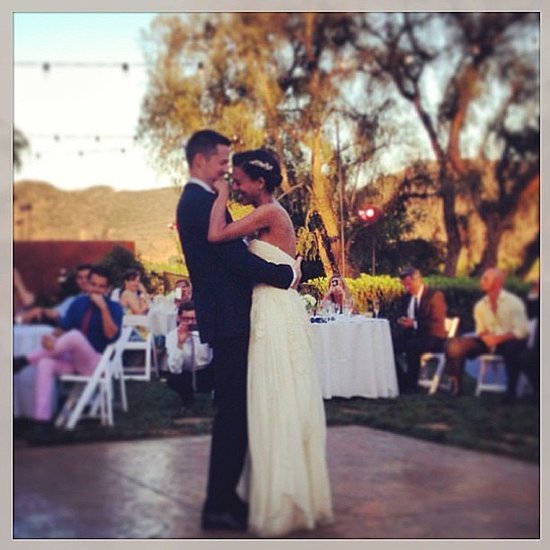 Damien Fahey danced with his bride, Grasie Mercedes.
Source: Instagram user damienfahey
Damien Fahey danced with his bride, Grasie Mercedes.
Source: Instagram user damienfahey