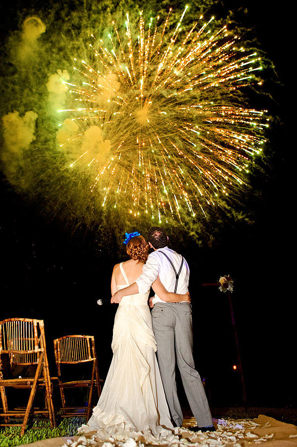 Bright yellow fireworks exploded at this wedding in Sayulita, Mexico.
Photo by Michelle Turner via Style Me Pretty
Bright yellow fireworks exploded at this wedding in Sayulita, Mexico.
Photo by Michelle Turner via Style Me Pretty