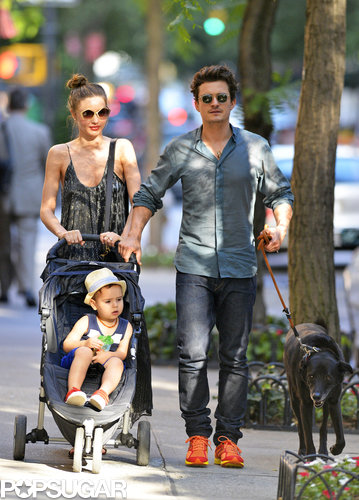 Orlando Reunites With Miranda and Flynn For a Big Apple Day Orlando Reunites With Miranda and Flynn For a Big Apple Day