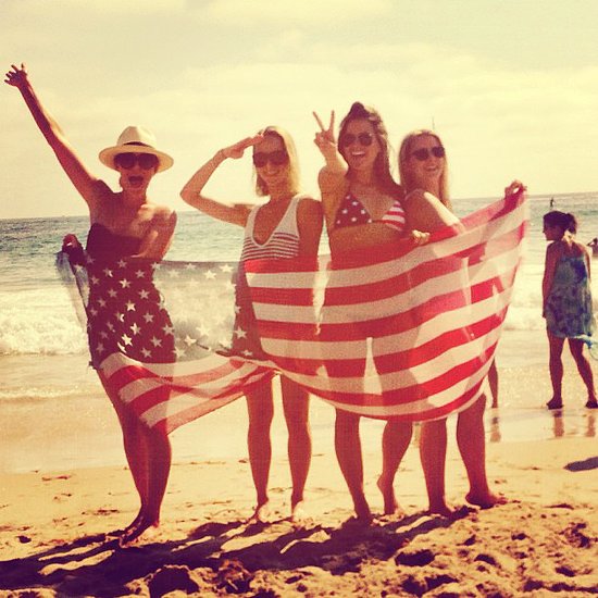Lauren Conrad got patriotic on the beach with friends.
Source: Instagram user laurenconrad
Lauren Conrad got patriotic on the beach with friends.
Source: Instagram user laurenconrad
