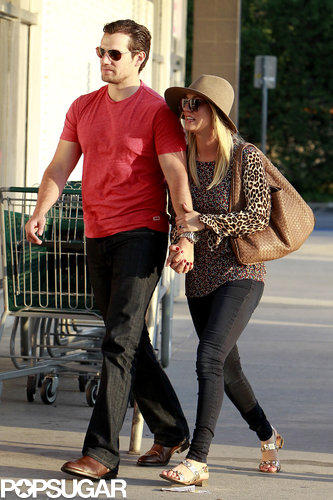 Haley Cuoco held onto Henry Cavill at the grocery store in LA.
Haley Cuoco held onto Henry Cavill at the grocery store in LA.